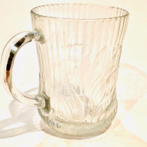 Clear Glass Lotus Flower Mug ARCOROC FRANCE Botany - Picture 2 of 12